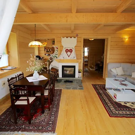 Villa Bazatatry Polaniorka - Countryside House *
